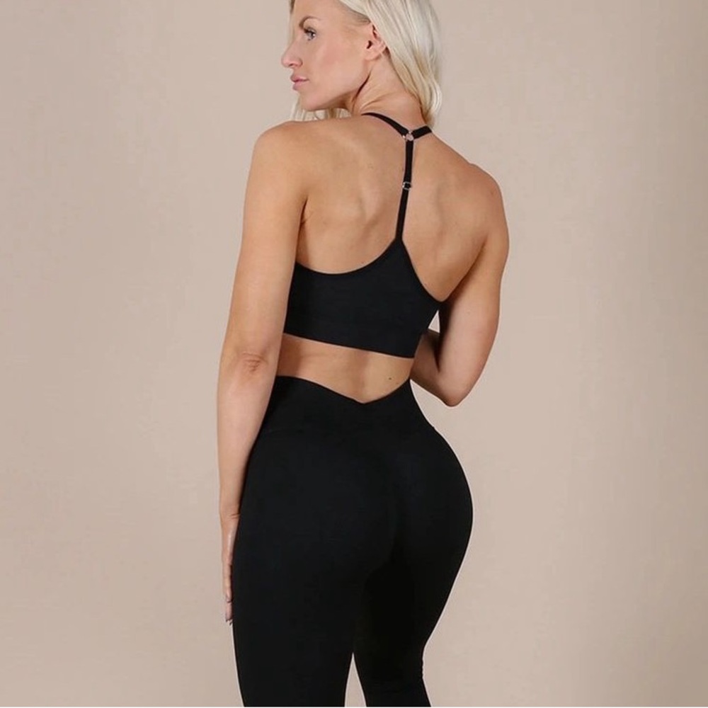 NWT stacci athletics thalia contour shorts